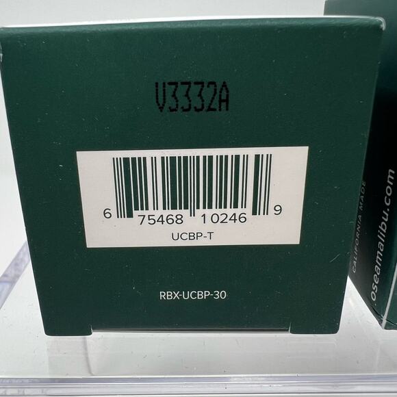 New in Box Osea Undaria Cleansing Body Polish and Algae Body Butter Set - Picture 8 of 11